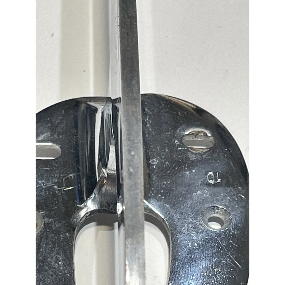Vintage MK Phantom Figure Skating Blades Size 10 Howard Cracker Engraved England